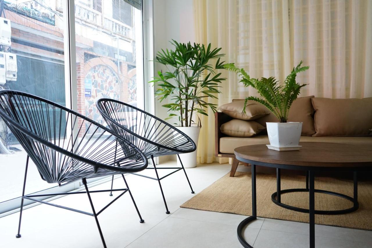 Lyn House - Service Apartment Hoang Quoc Viet Hanoi Dış mekan fotoğraf