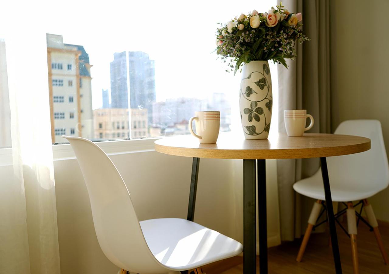 Lyn House - Service Apartment Hoang Quoc Viet Hanoi Dış mekan fotoğraf