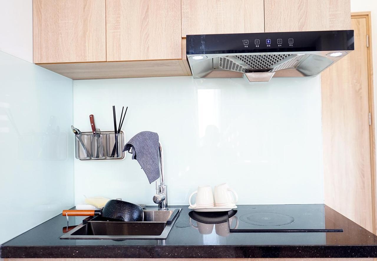 Lyn House - Service Apartment Hoang Quoc Viet Hanoi Dış mekan fotoğraf
