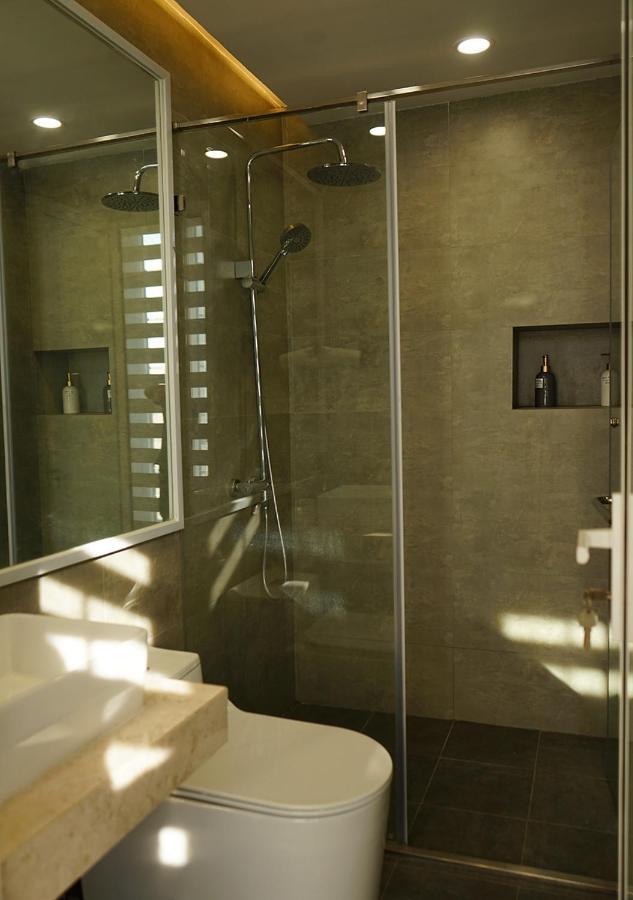 Lyn House - Service Apartment Hoang Quoc Viet Hanoi Dış mekan fotoğraf